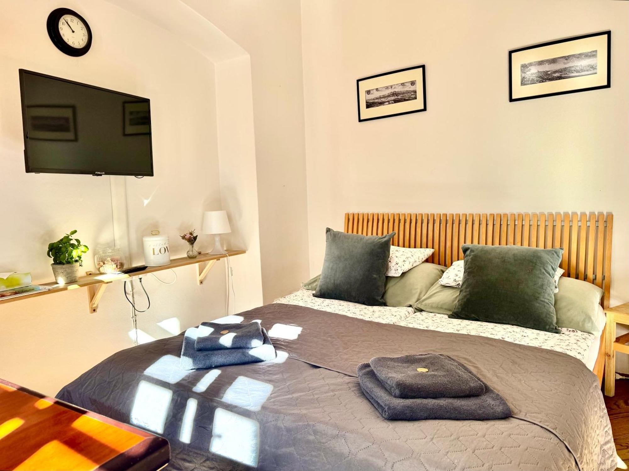 Apartmany Nerudova 36 Prag Exterior foto